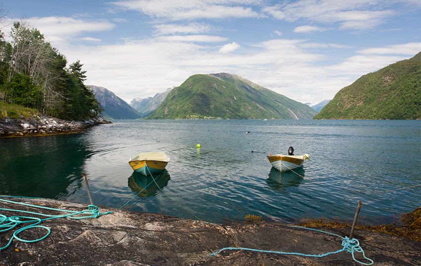 Norwegia zach - Fjaerlandsfjorden