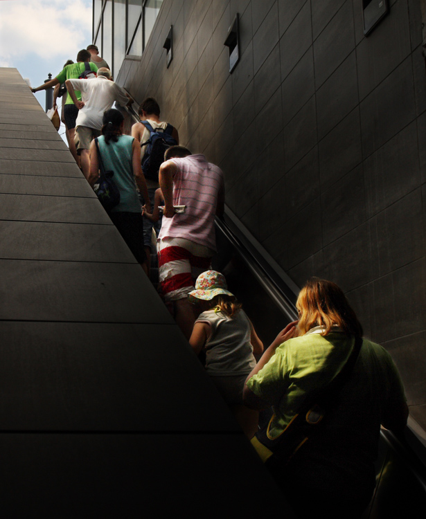 escalator