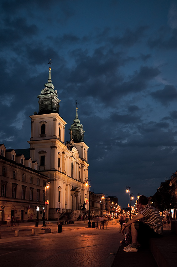 Warszawa nocą