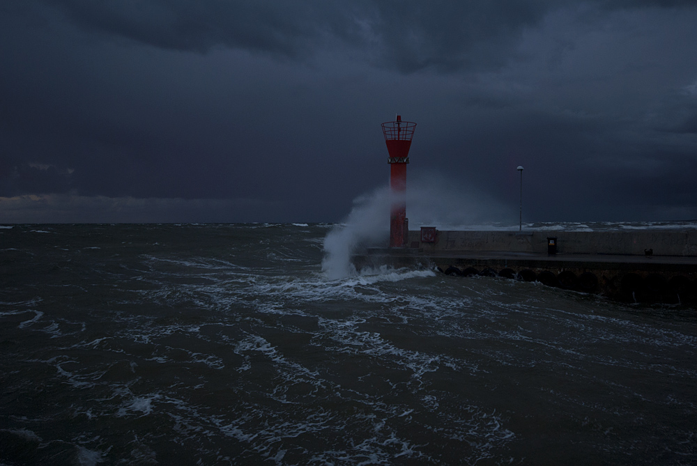 Gniew oceanu w Porcie Solonego Śledzia