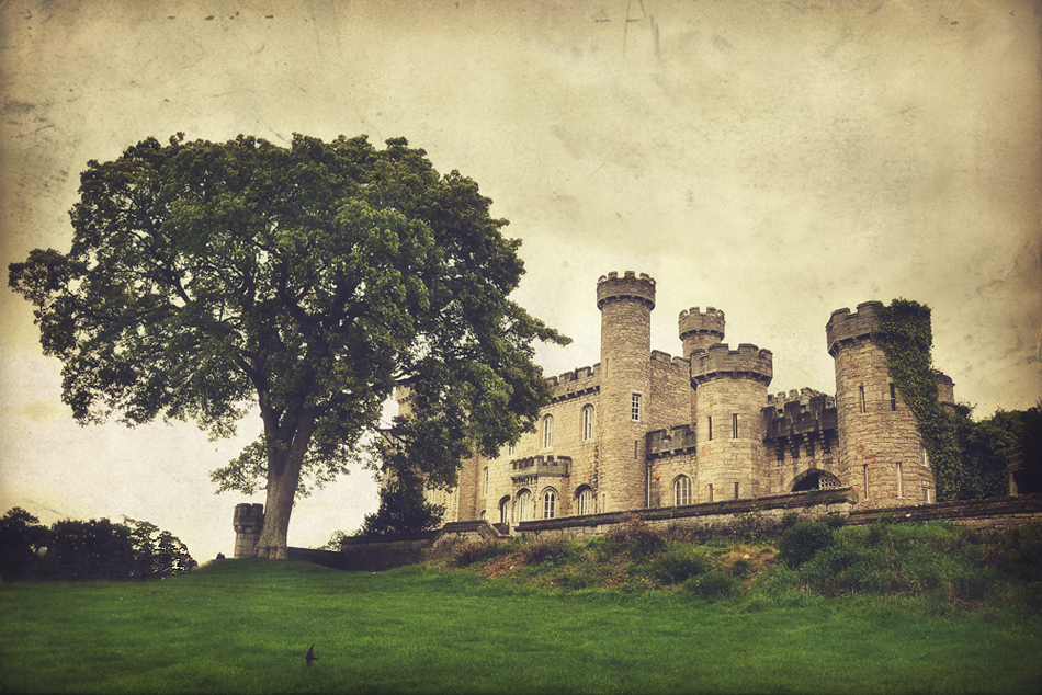 Bodelwyddan Castle - Walia UK