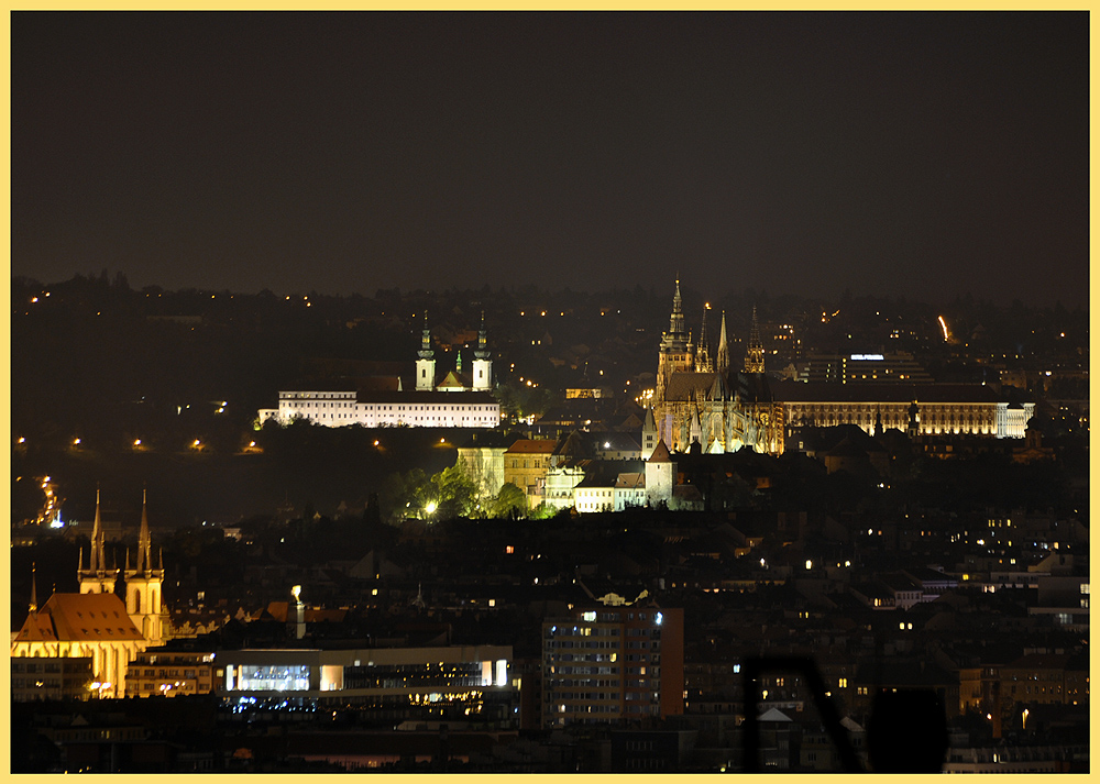 Praga nocą