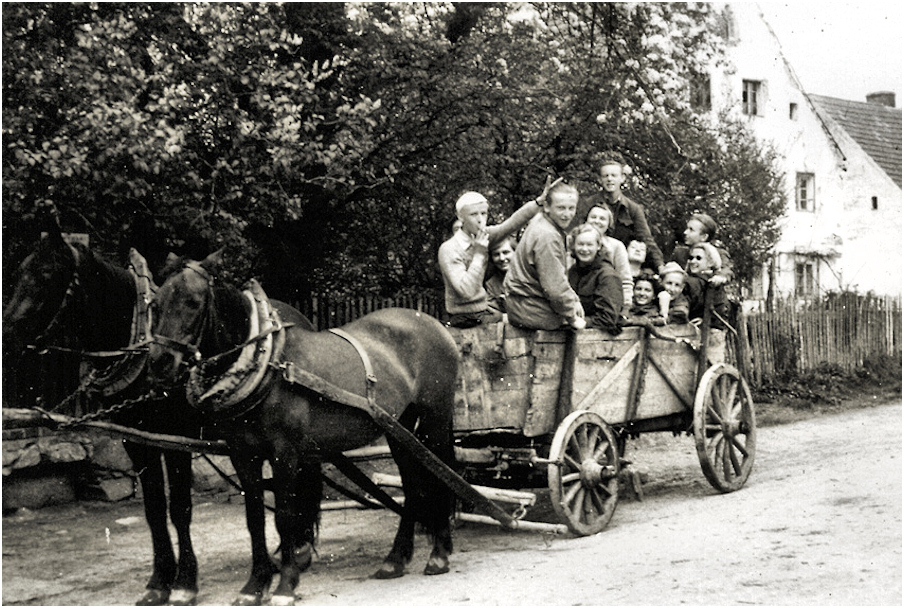 scenka rodzajowa z życia studentów - czyli transport lokalny