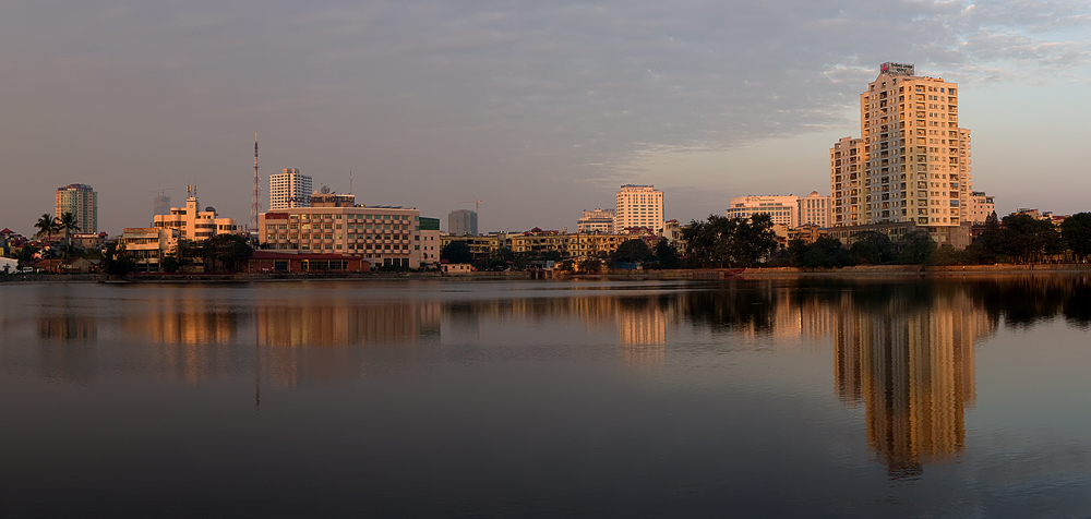 Hanoi o swicie