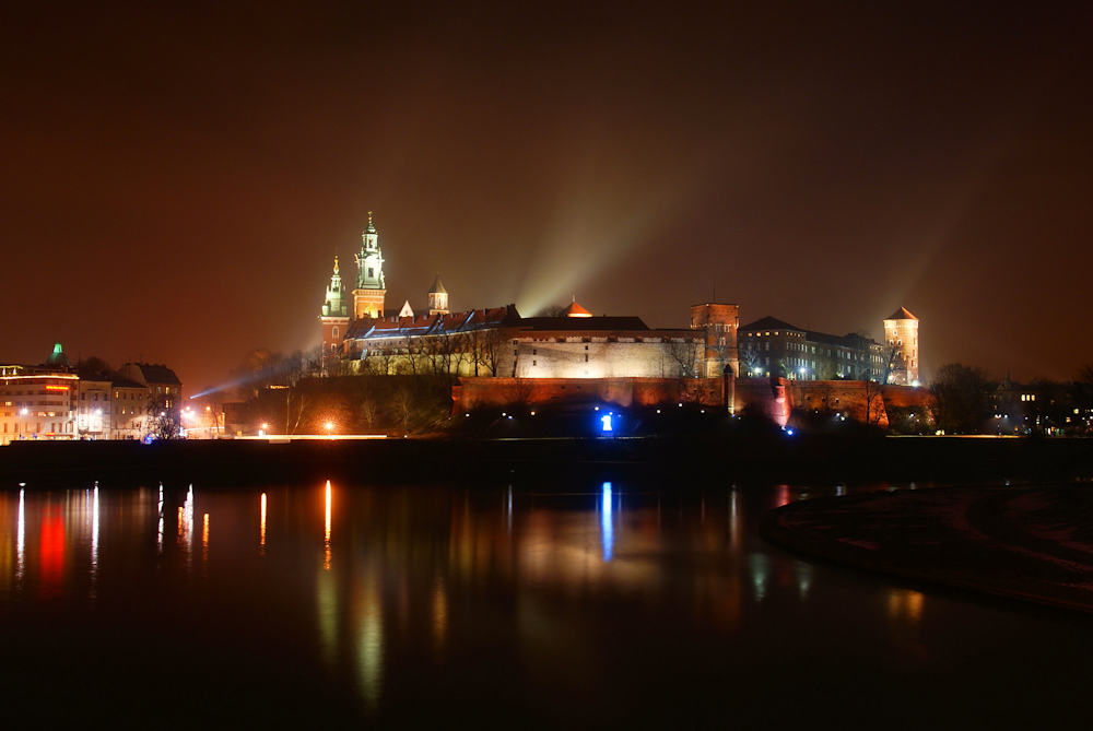 Wawel wieczorową porą