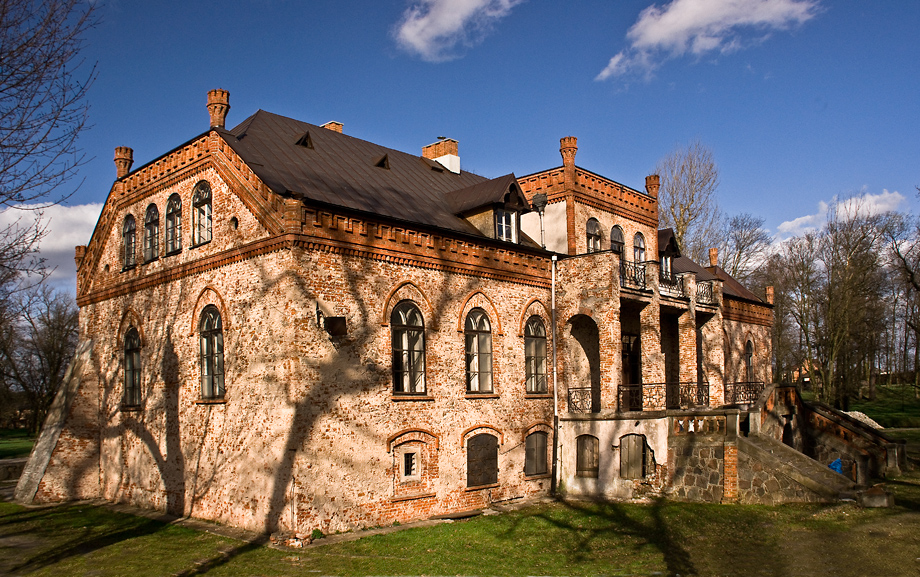 Pałac Ostrowskich w Ujeździe.