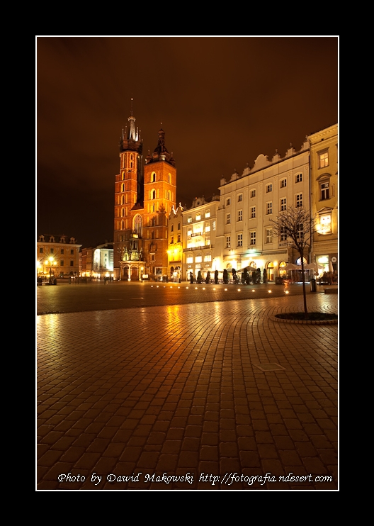 Kraków nocą