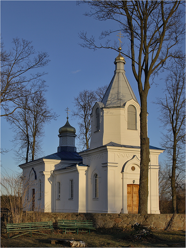 Murowana cerkiew św. Mikołaja Cudotwórcy z 1870 r. w Topilcu