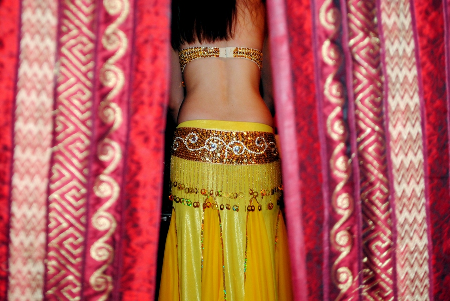 belly dancer