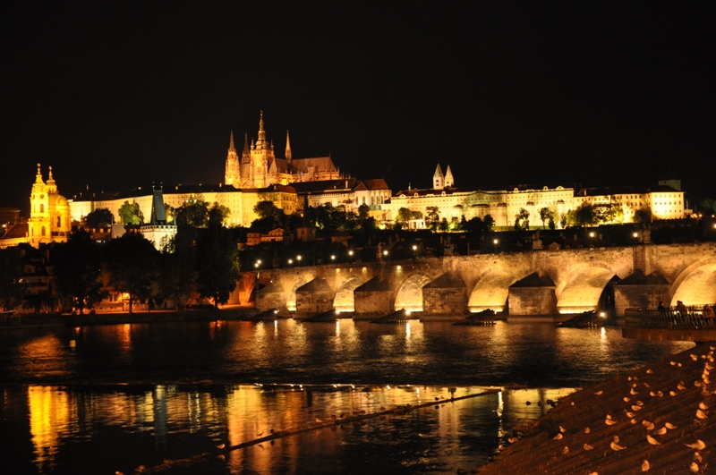 Praga nocą