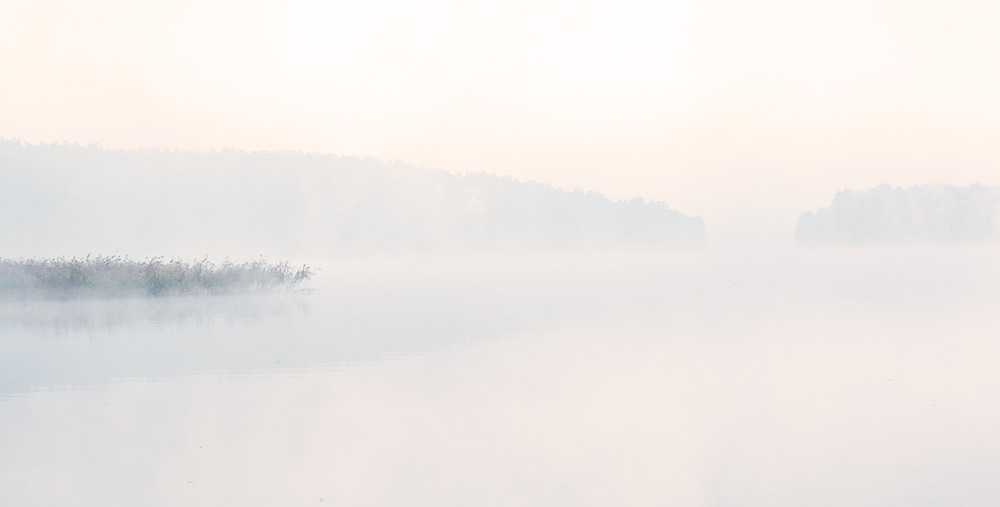 Mgły nad jeziorem Ukiel