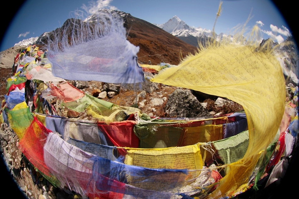 a w Nepalu żyje kolor!