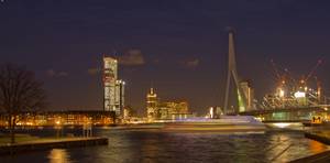 Rotterdam nocą