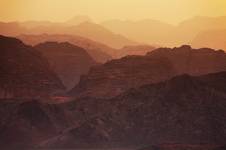 Poranek na Wadi Rum