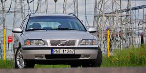 Volvo V70 T5