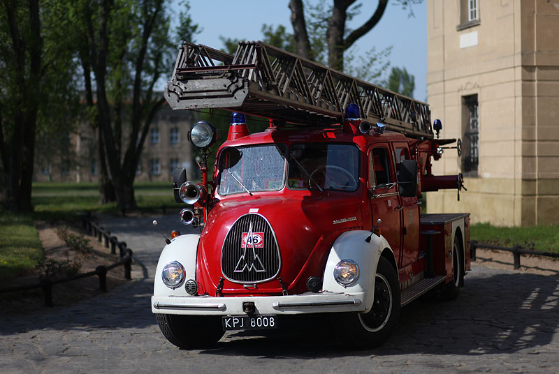 Magirus Deutz "Rundhauber" DrehLeiter.