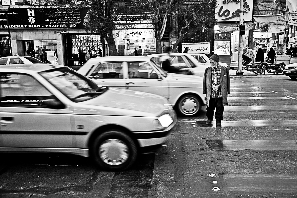 crossing / yazd / iran