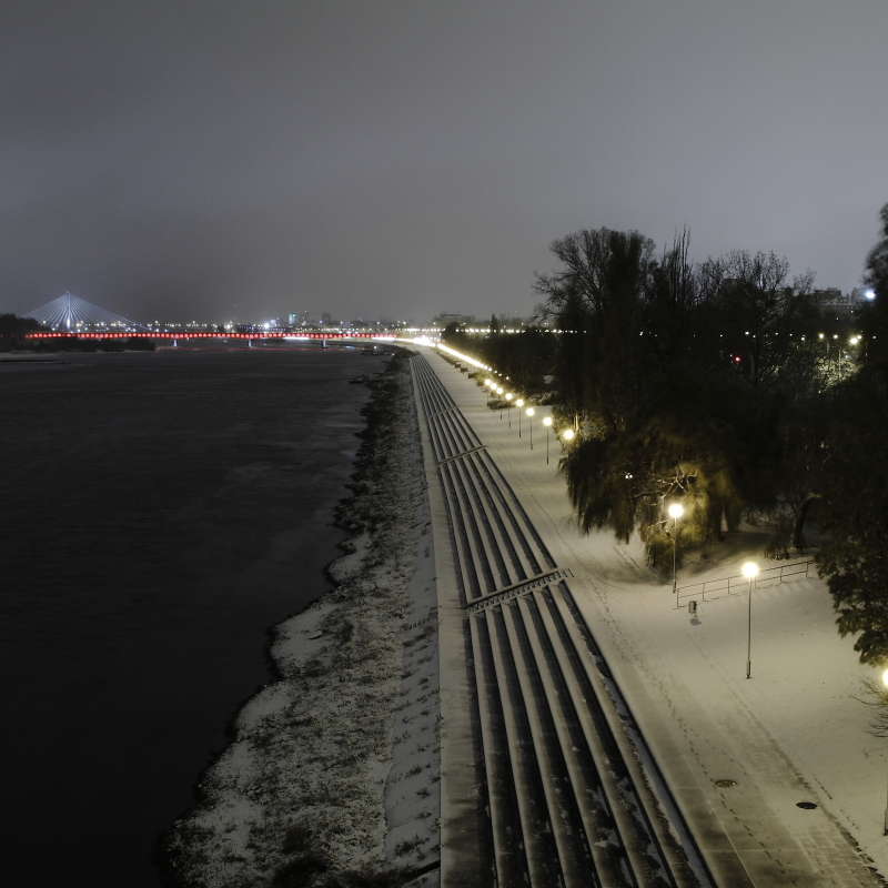 coś z wodą, betonem i śniegiem..