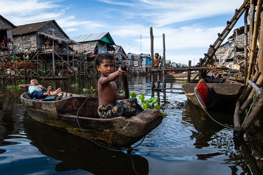 Dzieci Tonle Sap