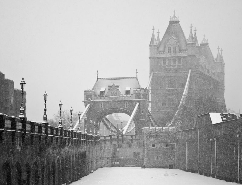 Snowy London - Tower Bridge