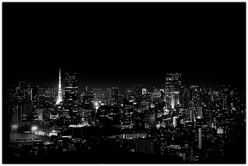 Tokyo by night