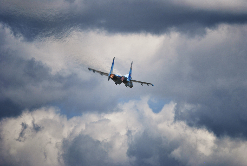 SU27