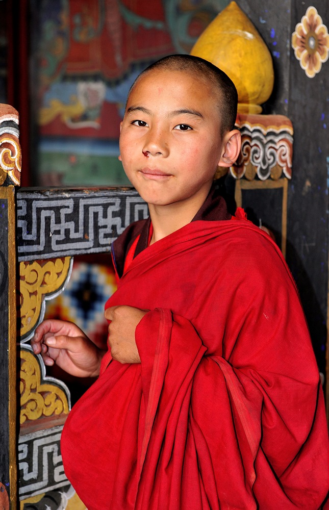 Młody  mnich buddyjski - Bhutan