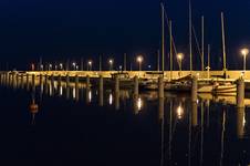 nocą marina