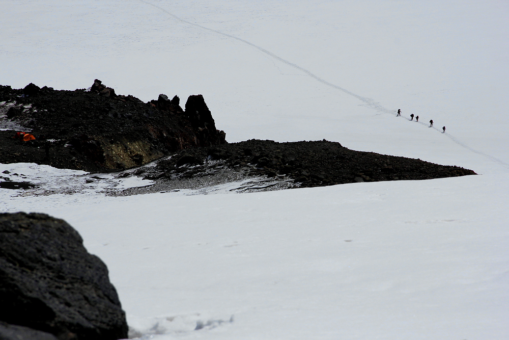 ...gdzieś na lodowcu pod Elbrusem