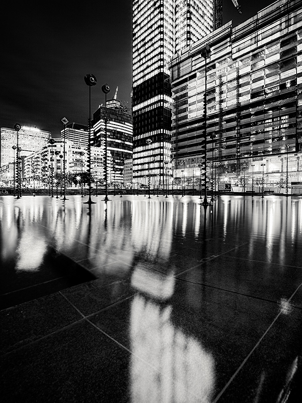 Esplanade De La Defense