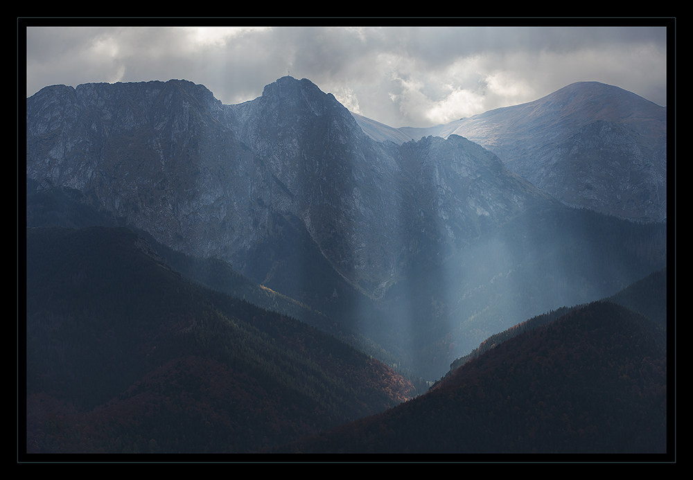 blisko nieba stoja Tatry...