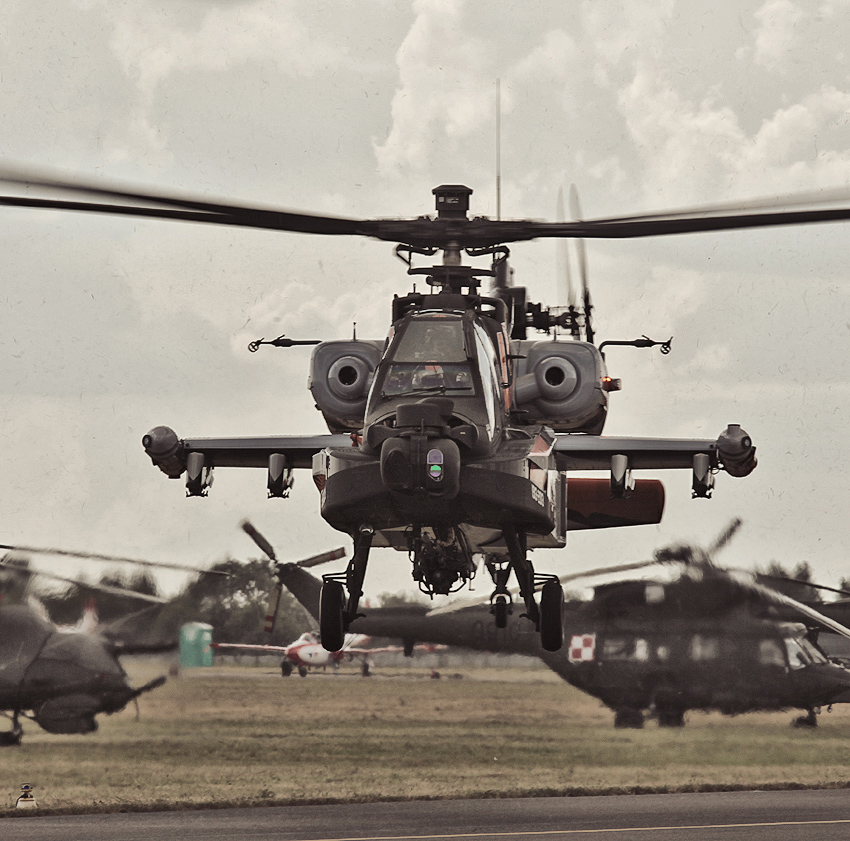 Boeing AH-64D Apache Longbow