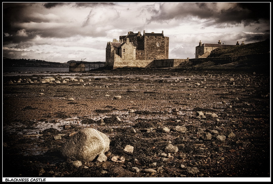 Blackness Castle