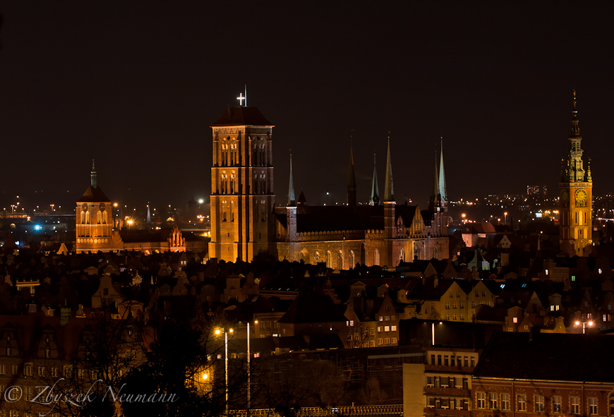 Gdańsk nocą