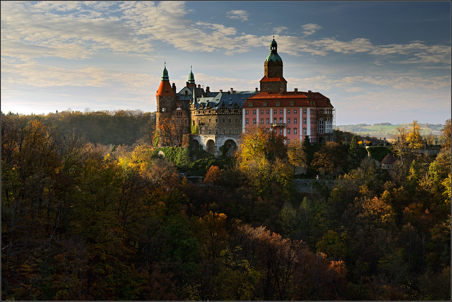 Książ