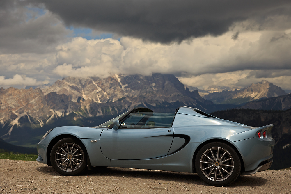 Lotus w Dolomitach.