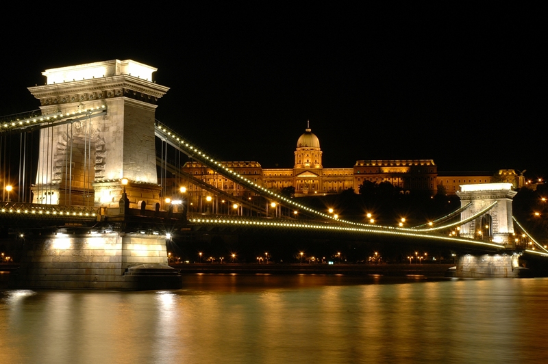 Chain bridge 3