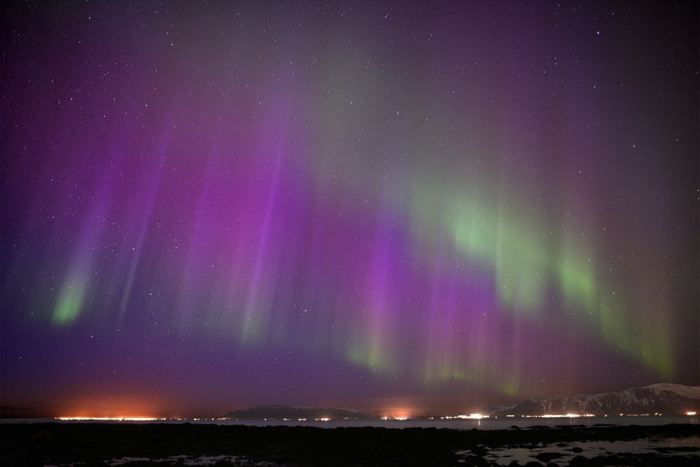 Zorza nad Reykjavikiem III