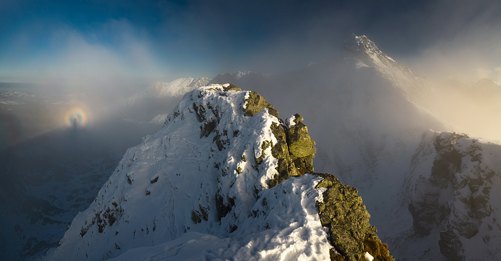 Pośrednia Turnia, Tatry