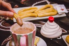 Churros con chocolate