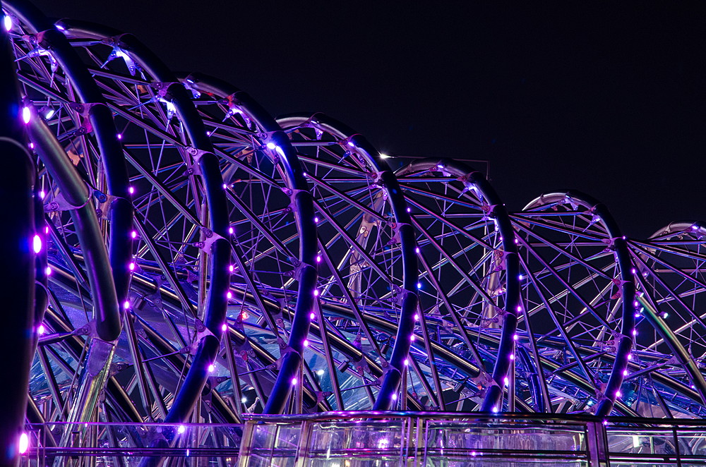 Helix Bridge