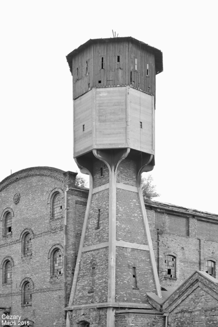 Elanex Częstochowa - budynek pralni i wieża ciśnień. / Elanex Company - building of laundry and water tower.