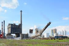 Koksownia Częstochowa Nowa - wysadzanie metodą strzałową komina baterii koksowniczej nr 4. / Coke Plant Częstochowa New - demolishing of coke oven battery's No.4 chimney.