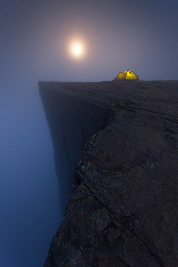 Mój namiot na Preikestolen