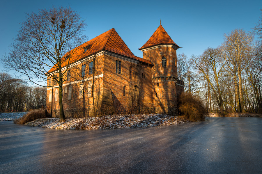 zamek Oporów