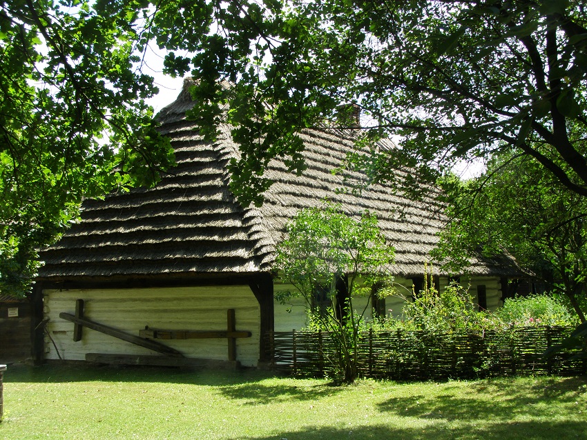 Skansen w Markowej 3