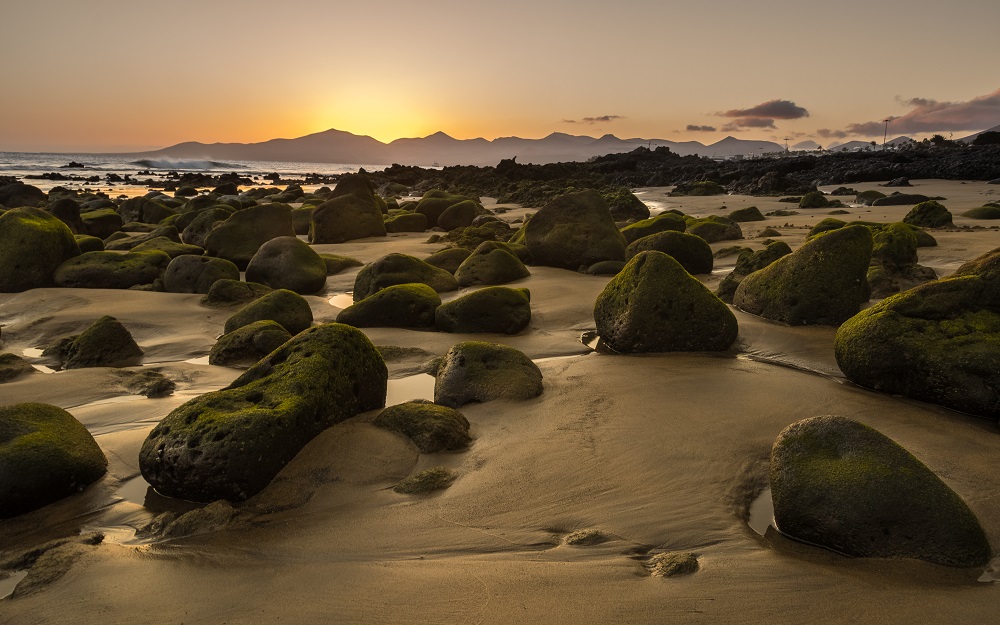 Sunset-Playa Chica