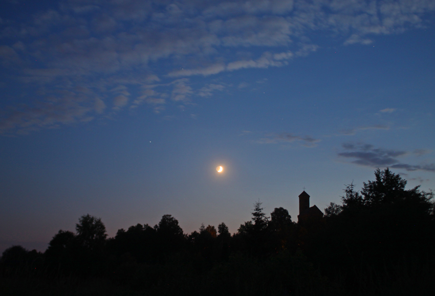 Inowłódz wieczorową porą