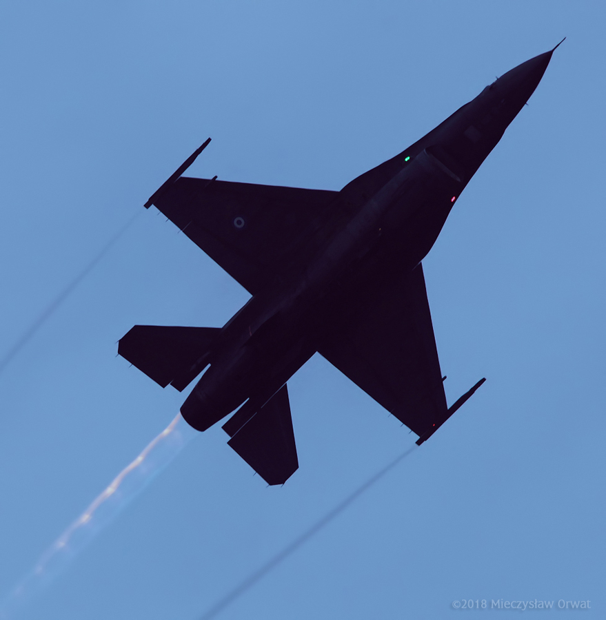 F-16