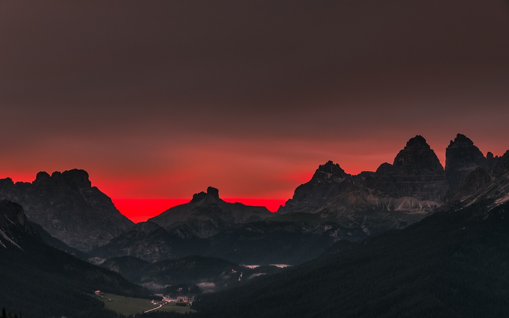 DOLOMITY...